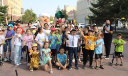 Яркое лето для детей и взрослых